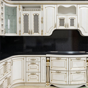 Кухни из массива